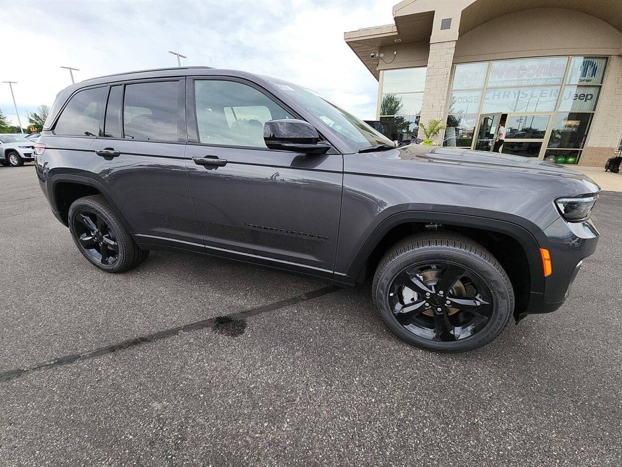 2024 Jeep Grand Cherokee for sale at Victoria Auto Sales in Victoria, MN