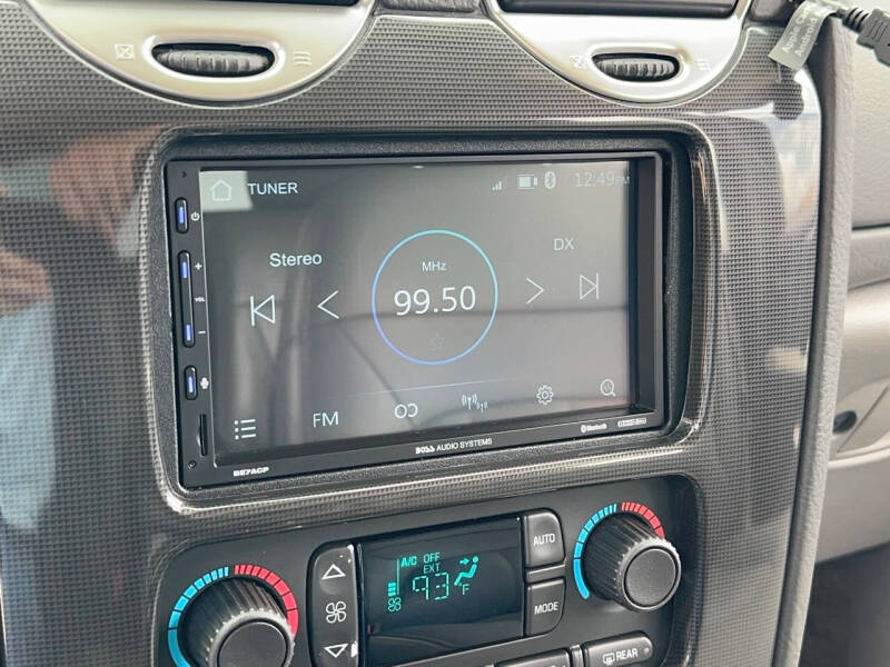 2004 GMC Envoy XUV SLT