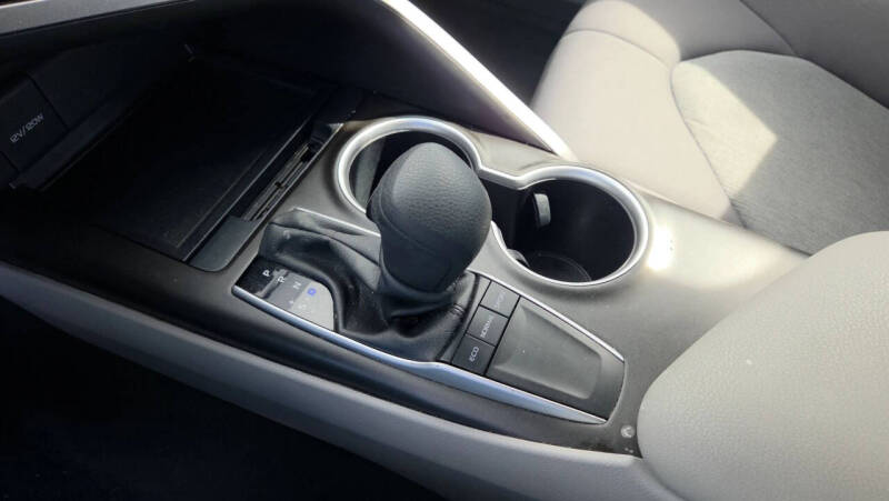 2023 Toyota Camry LE