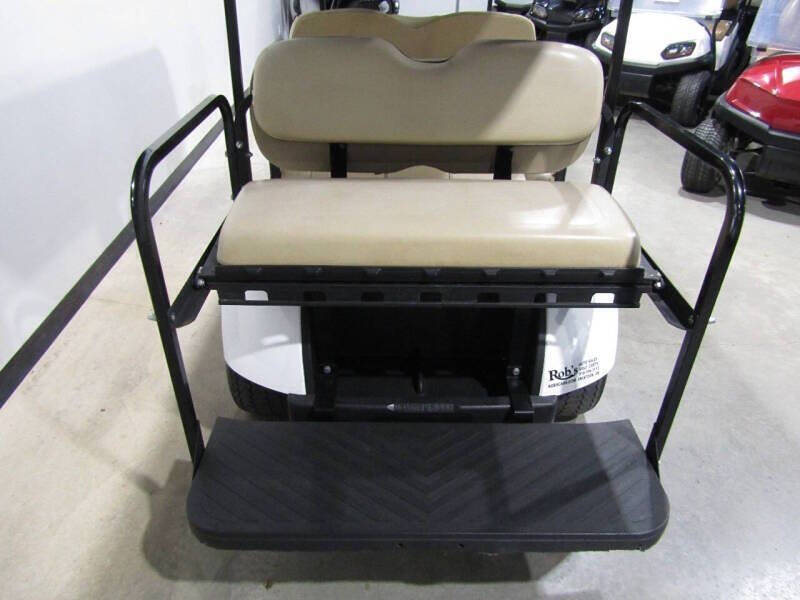 2020 E-Z-GO TXT