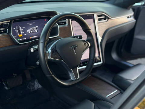 2017 Tesla Model S