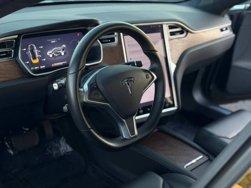 2017 Tesla Model S