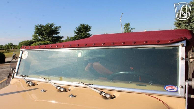 1974 Excalibur Phaeton