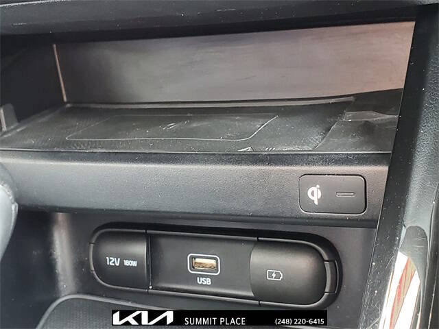 2022 Kia Forte GT Line