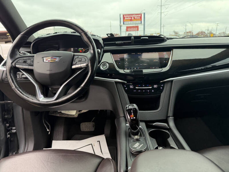 2021 Cadillac XT6 Premium Luxury