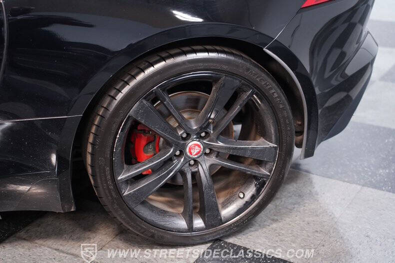 2016 Jaguar F-TYPE