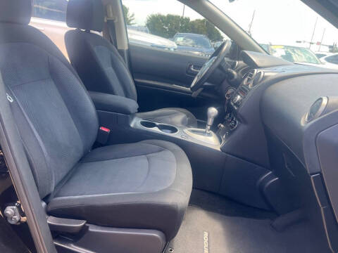 2012 Nissan Rogue S