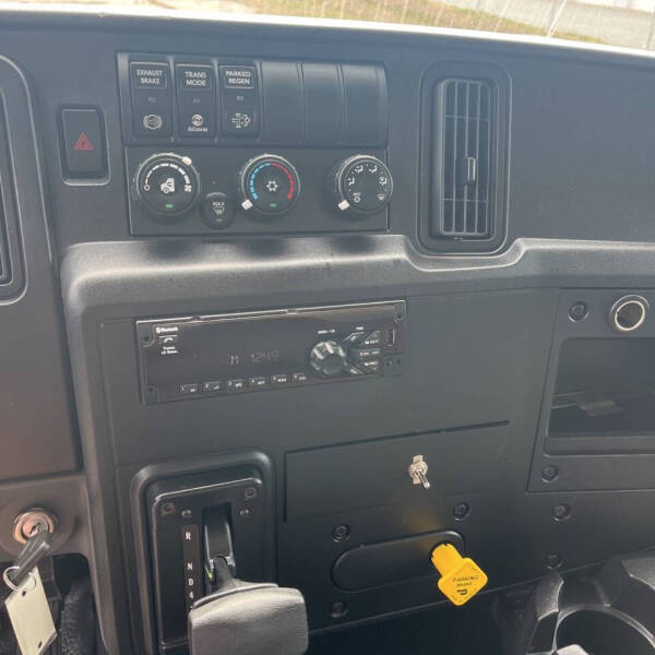 2019 International MV607