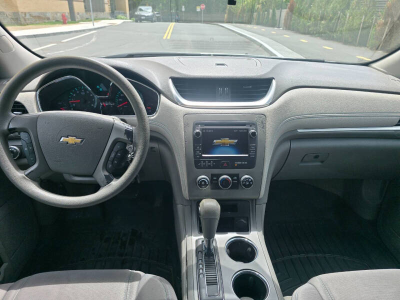 2013 Chevrolet Traverse LS