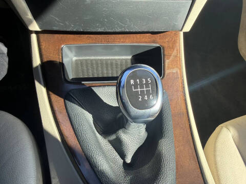 2011 BMW 3 Series 328i