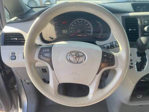 2013 Toyota Sienna