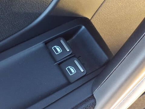 2012 Volkswagen Beetle