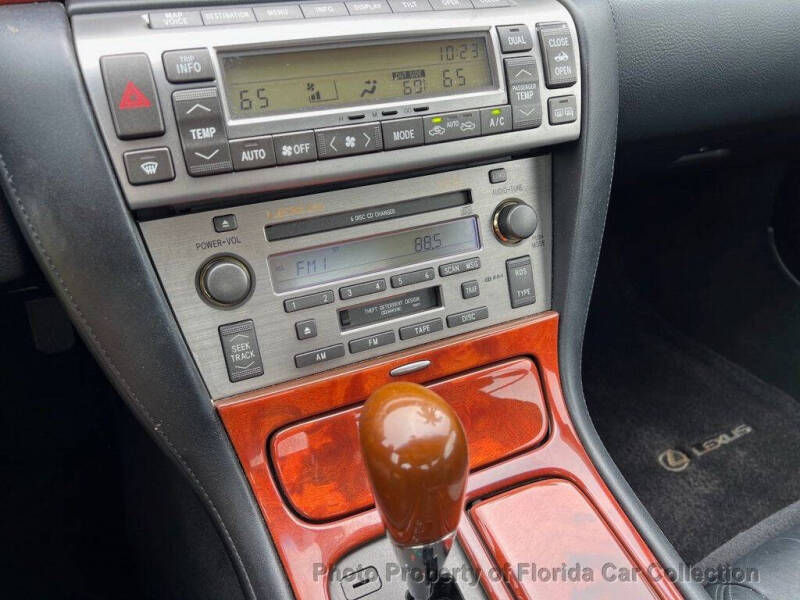 2002 Lexus SC 430