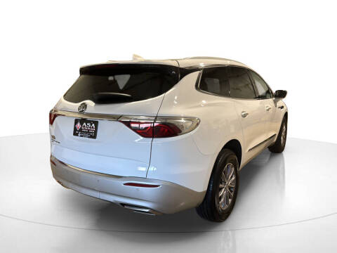 2024 Buick Enclave Essence