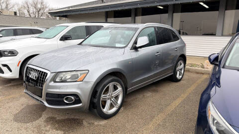 2011 Audi Q5 3.2 quattro Premium Plus