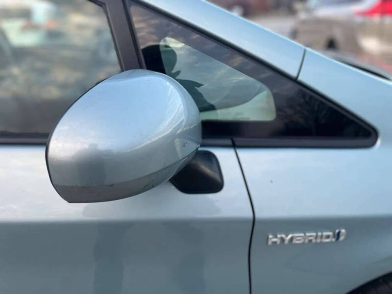 2013 Toyota Prius Three