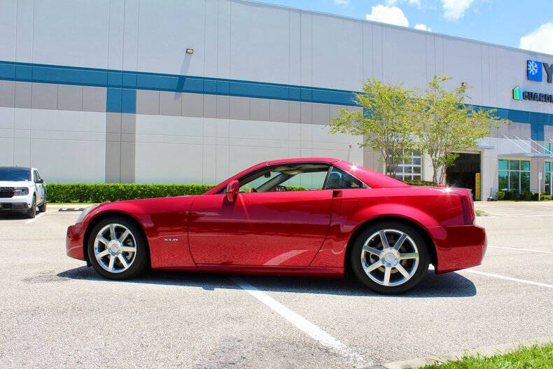 2004 Cadillac XLR