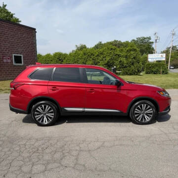 2019 Mitsubishi Outlander ES