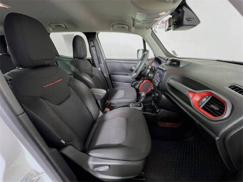 2023 Jeep Renegade Trailhawk