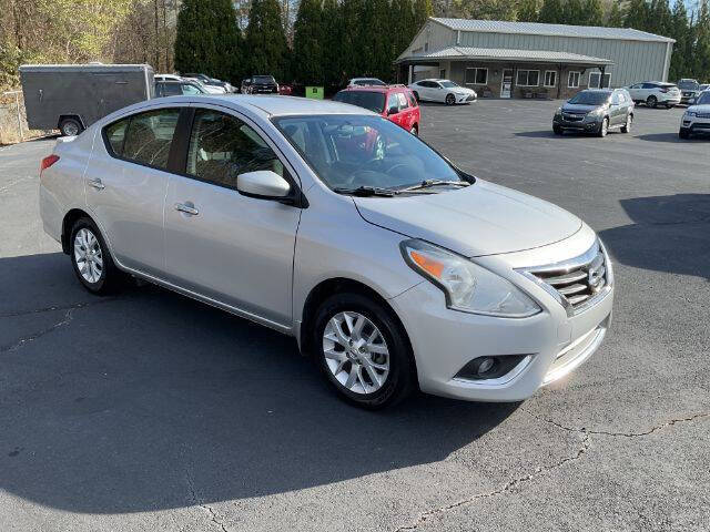 2018 Nissan Versa