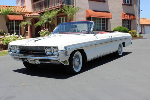 1961 Oldsmobile Starfire