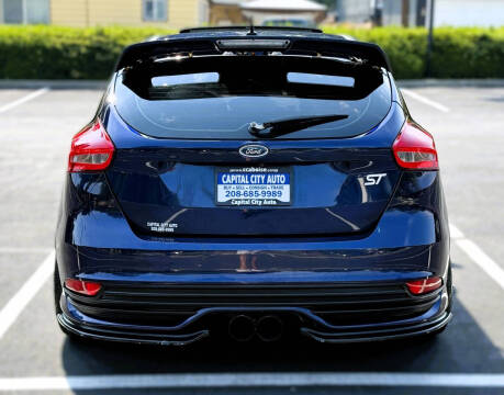 2017 Ford Focus ST