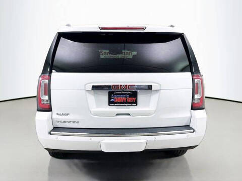 2020 GMC Yukon Denali