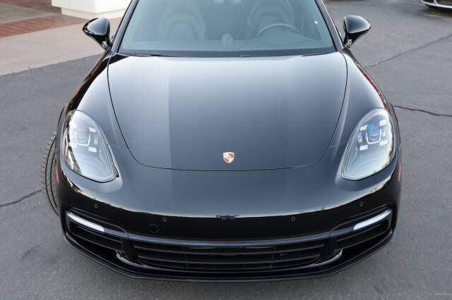 2019 Porsche Panamera