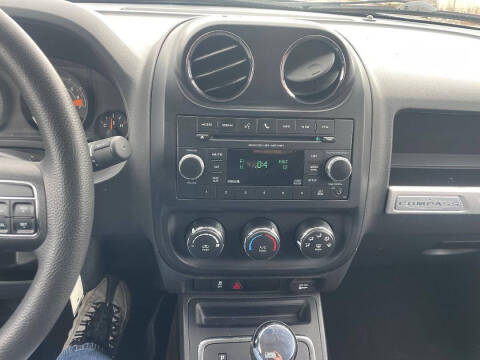 2016 Jeep Compass Sport