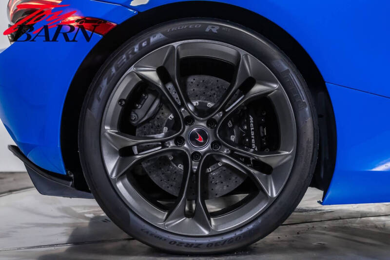 2018 McLaren 720S Performance