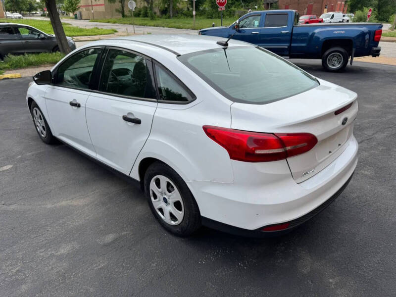 2018 Ford Focus S