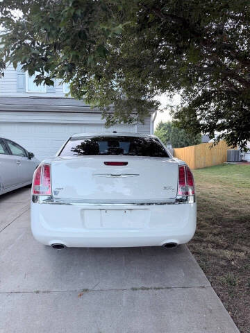 2014 Chrysler 300 C