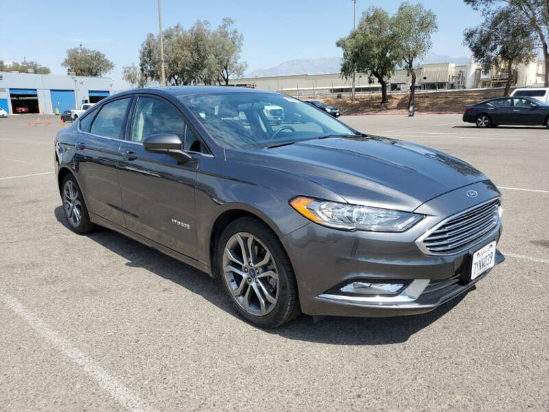 2017 Ford Fusion Hybrid SE