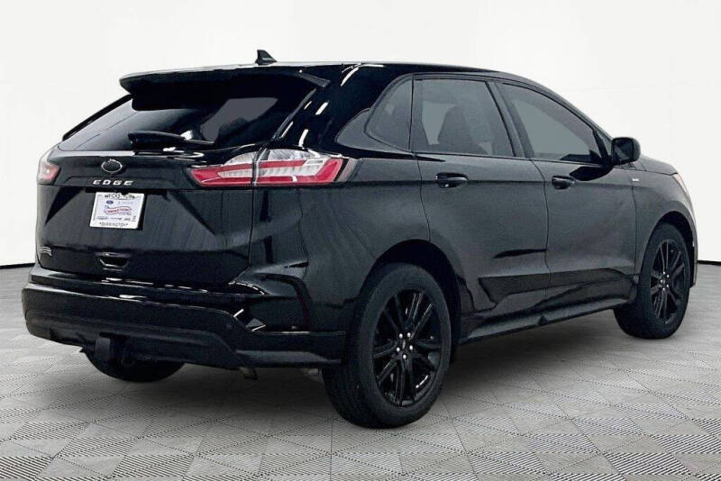 2022 Ford Edge ST-Line