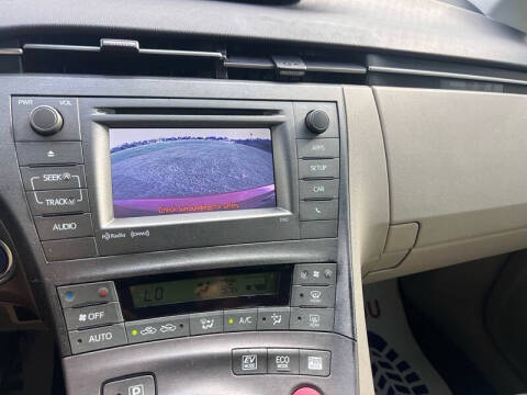 2013 Toyota Prius Three