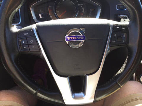 2017 Volvo V60 Cross Country T5 Premier