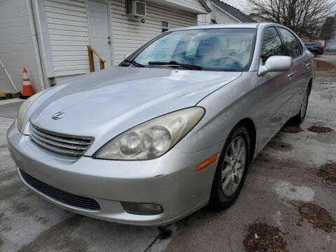 2002 Lexus ES 300 for sale at Woodford Car Company in Versailles KY