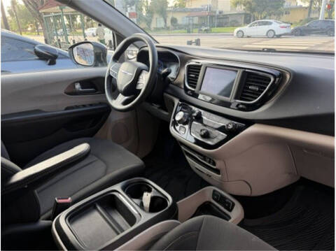 2018 Chrysler Pacifica Touring Plus
