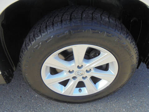 2012 Toyota Highlander SE
