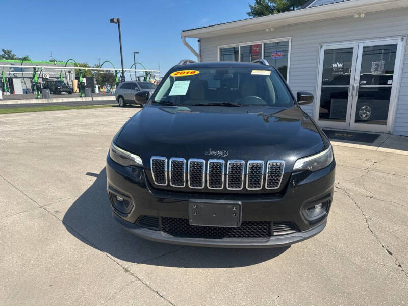 2019 Jeep Cherokee Latitude