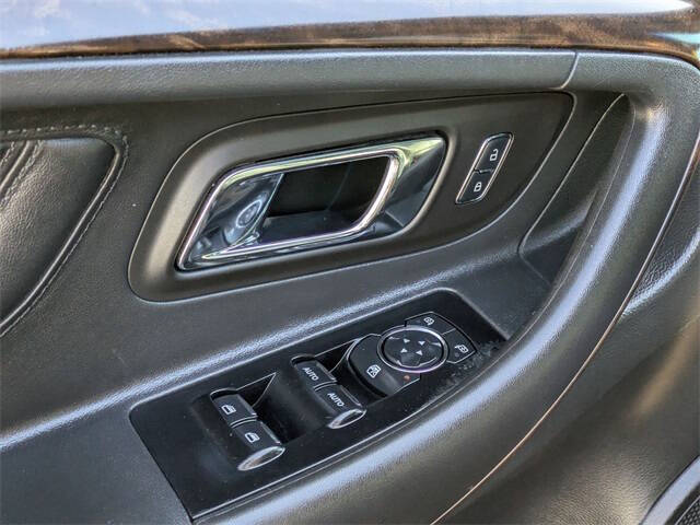 2015 Ford Taurus Limited