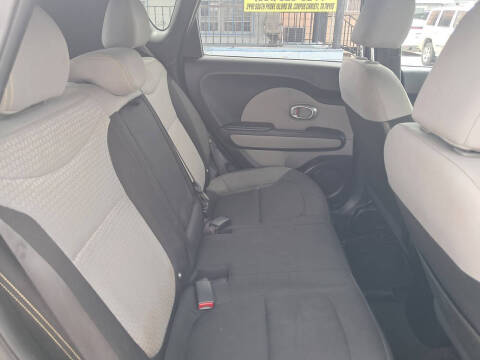 2014 Kia Soul +