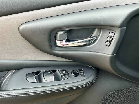 2024 Nissan Murano SL