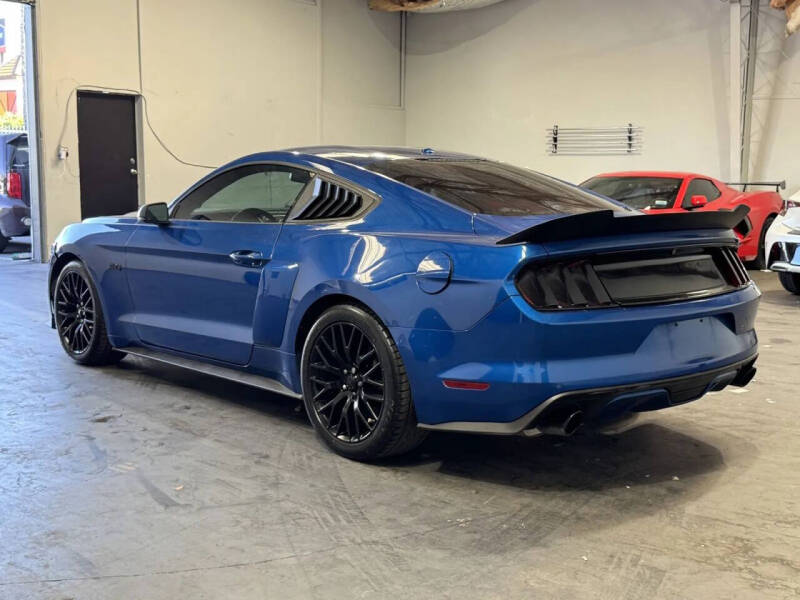 2017 Ford Mustang GT Premium