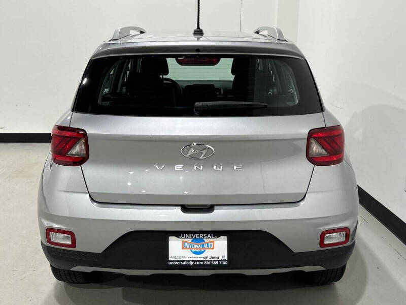 2023 Hyundai Venue SEL