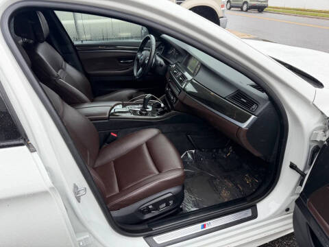 2014 BMW 5 Series 550i
