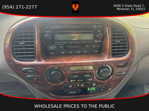2005 Toyota Sequoia SR5
