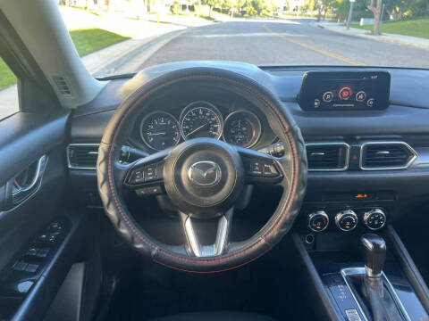 2017 Mazda CX-5 Sport