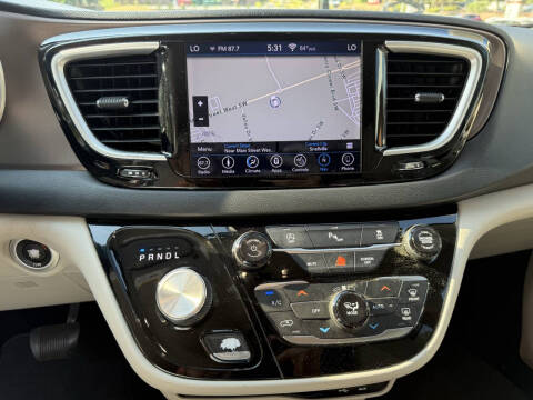 2018 Chrysler Pacifica Touring L