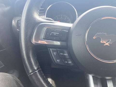 2015 Ford Mustang V6